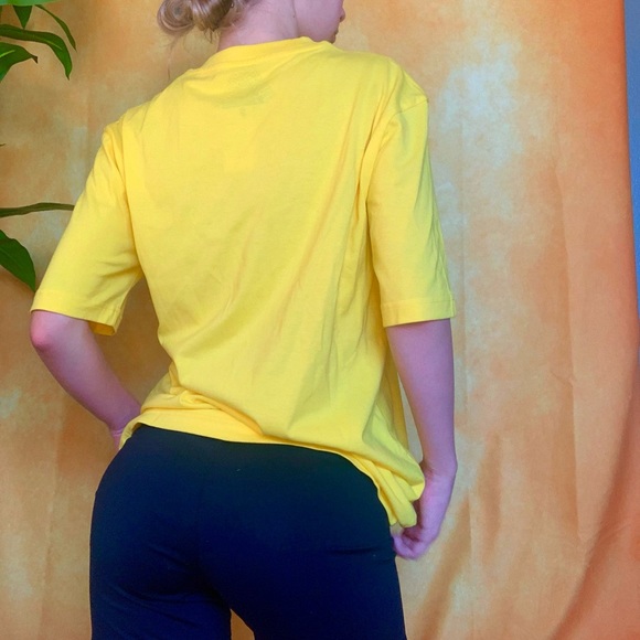 designer palace princess t-shirt - Picture 3 of 4